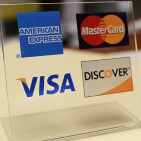 Should you Pay Annual Fee on a Credit Card?